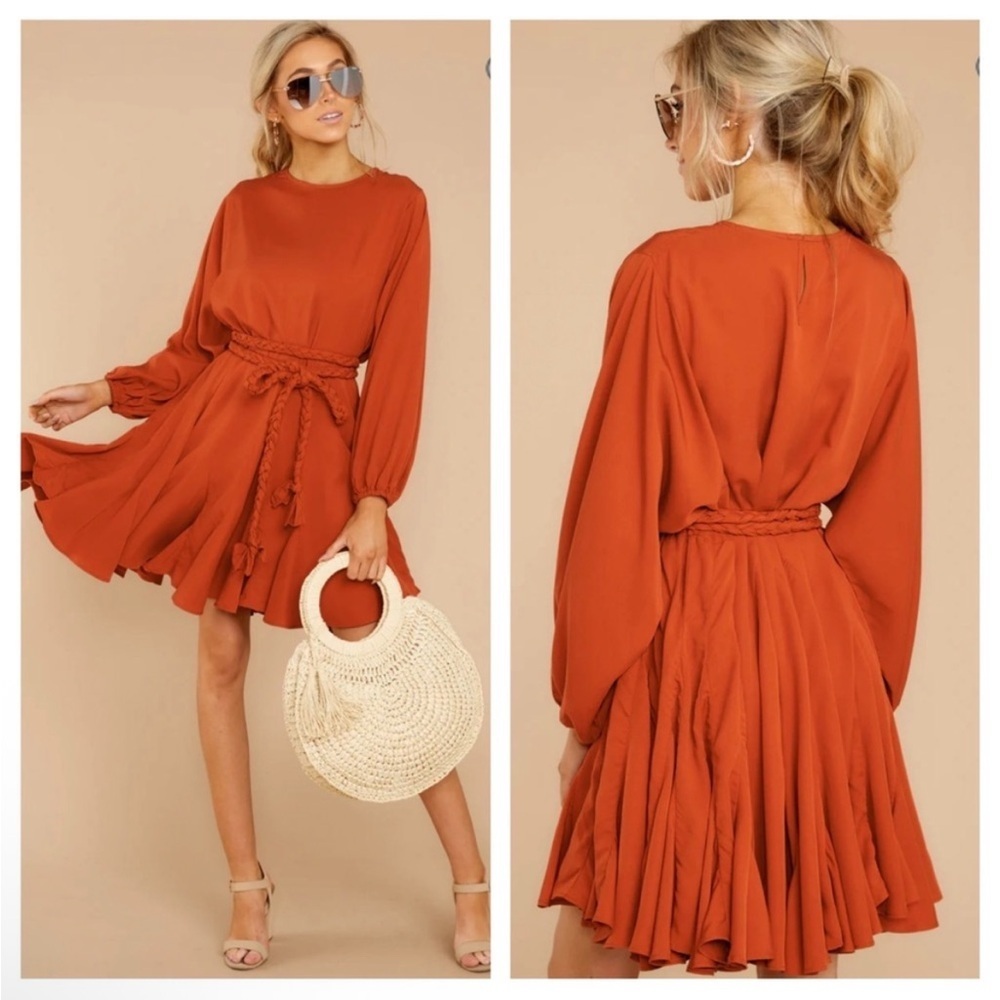 STORIA Dress Ella in Rusty Red/Orange Wedding Guest size Small **missing belt**